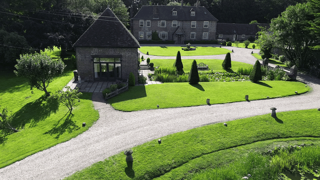 The Ultimate Wedding Venue In Kent | Solton Manor